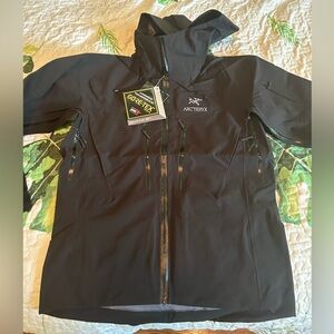 Arc’teryx Beta Jacket